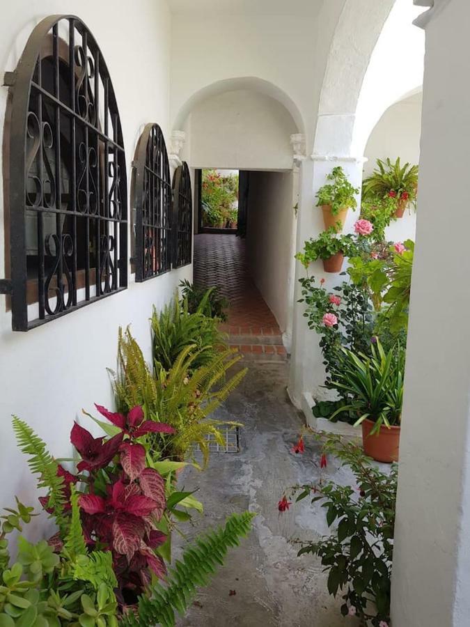 Casa Del Mayorazgo Con Plaza De Parking Privada Vejer de la Frontera Exterior photo